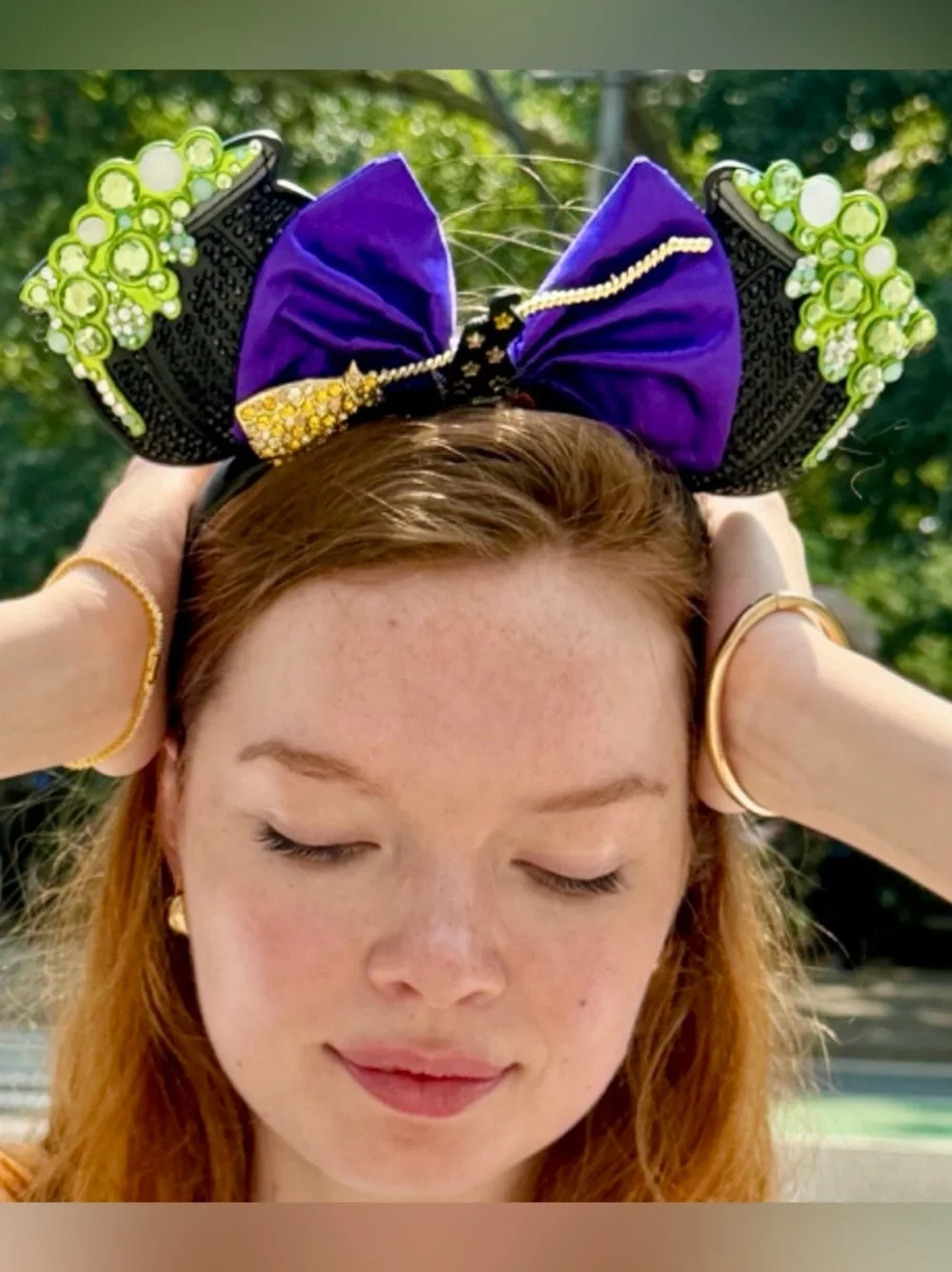 Disney Minnie Mouse Witch Halloween Ears Headband Green Gem Accents